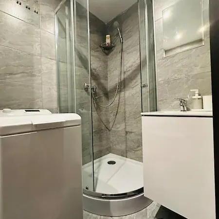 2 Kk S Balkonem V Ostrave * Ostrava